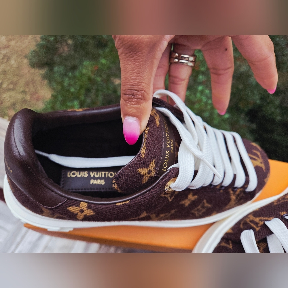 Louis Vuitton Monogram Sneakers - Picture 5 of 8